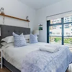 Melrose Corner Comfort With Mountain Views