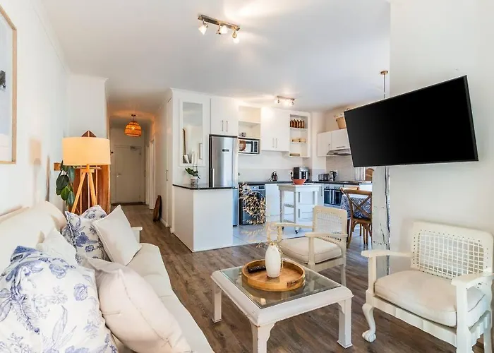 Melrose Corner Comfort With Mountain Views