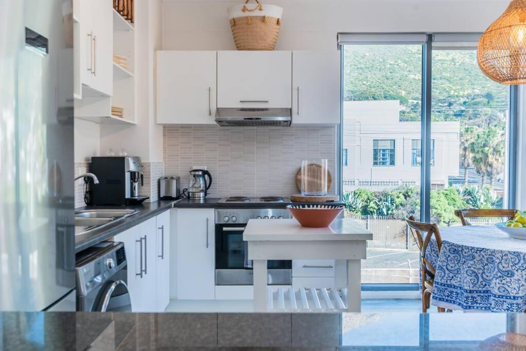 Melrose Corner Comfort With Mountain Views Apartment Cape Town