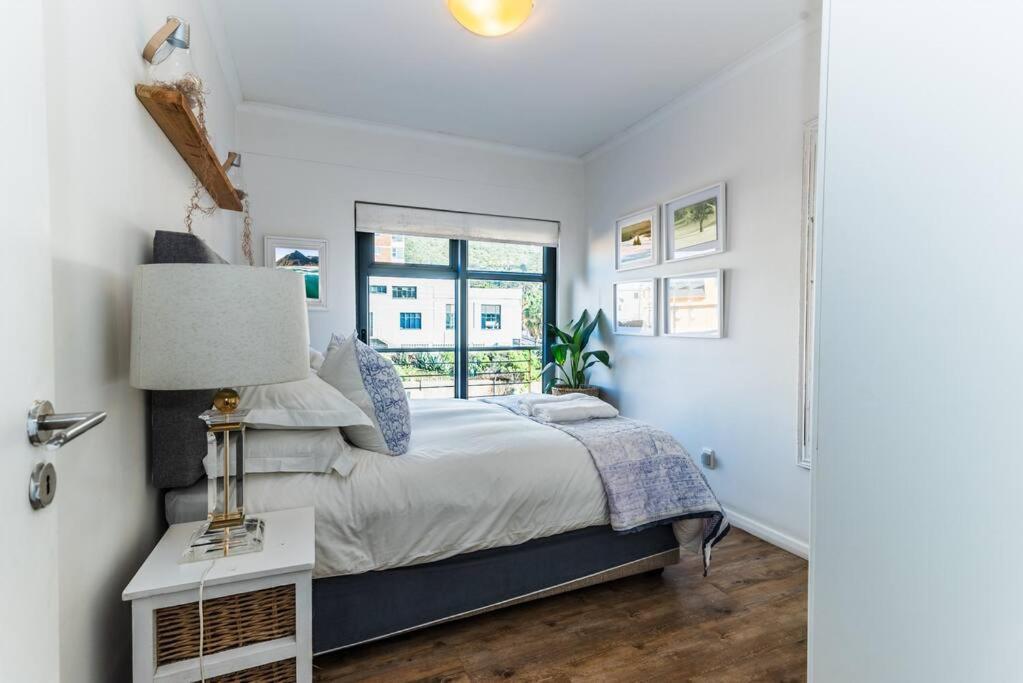 Melrose Corner Comfort With Mountain Views * Cape Town
