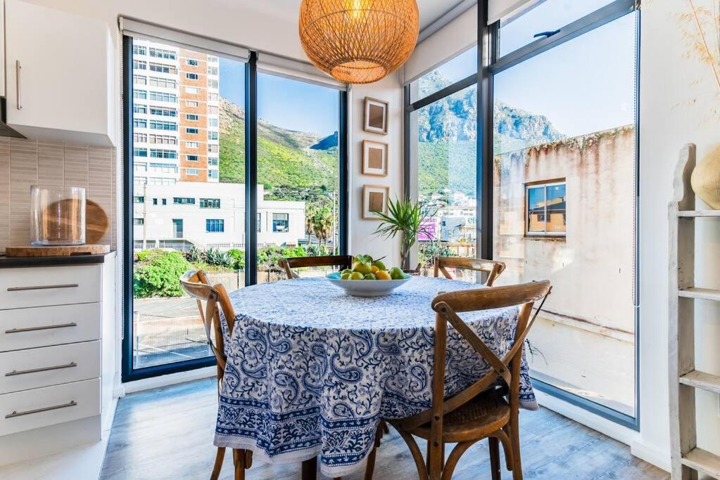 Melrose Corner Comfort With Mountain Views Apartment *