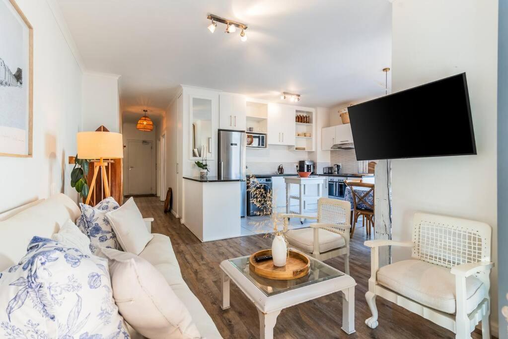 Apartment Melrose Corner Comfort With Mountain Views